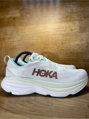 Hoka One One Bondi 8 Womens Size 9.5 Running Shoes Sneakers Frost Rose Gold